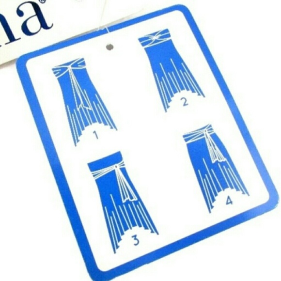 Dress - Picture 2 of 3